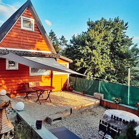 Mountain Cabin With 100l Water Tank Kamp alanı *